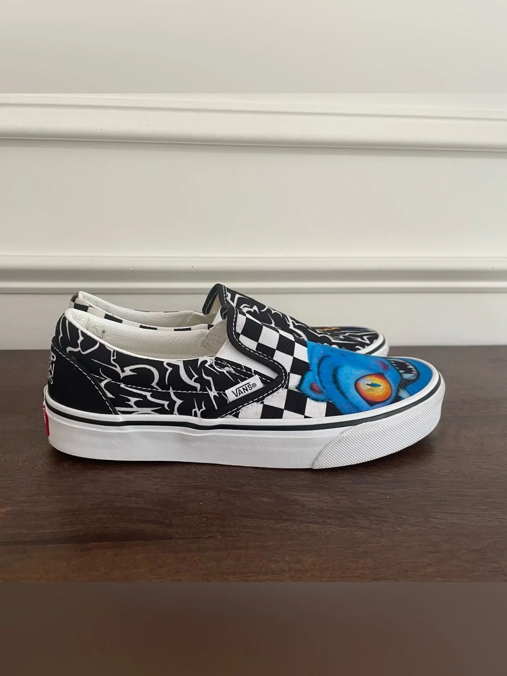 K-pop Demon Hunters x Vans Classic Slip On Sneakers